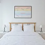 Bmyguest Arroios 아파트